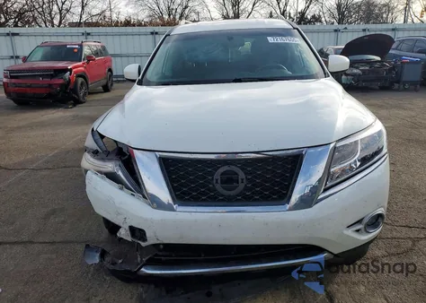 2016 Nissan Pathfinder S z USA, uszkodzony, nr VIN 5N1AR2MM6GC623341